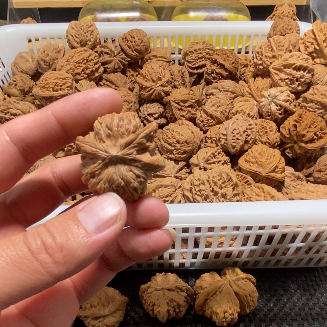 奉***n吊坠文玩核桃核桃异形