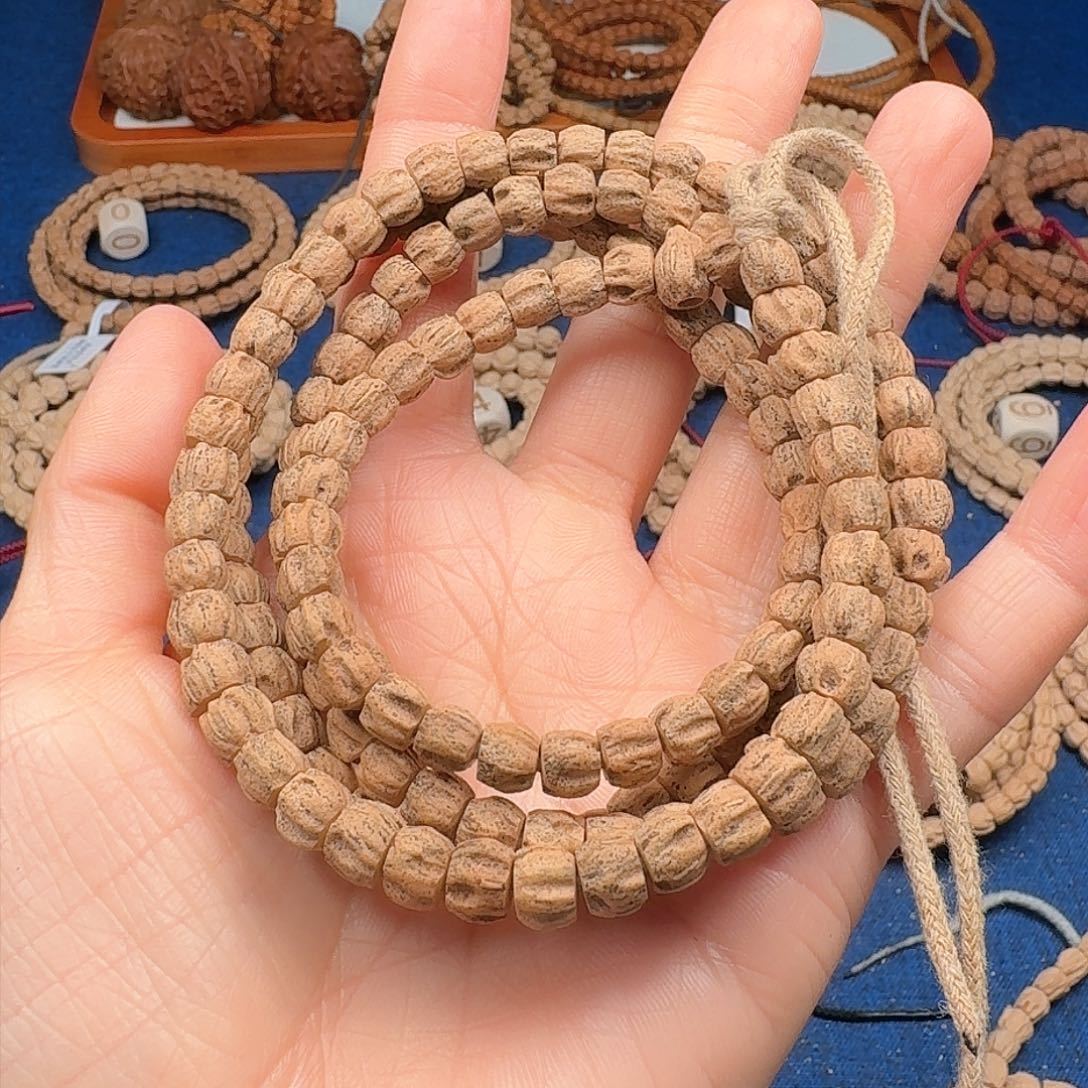 柏香籽/百香籽吊坠