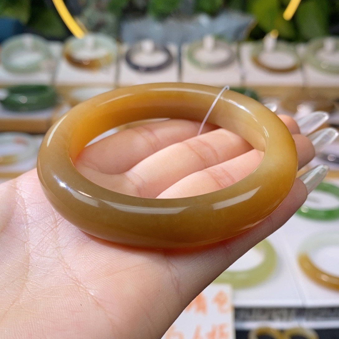 和田玉手镯未镶嵌54