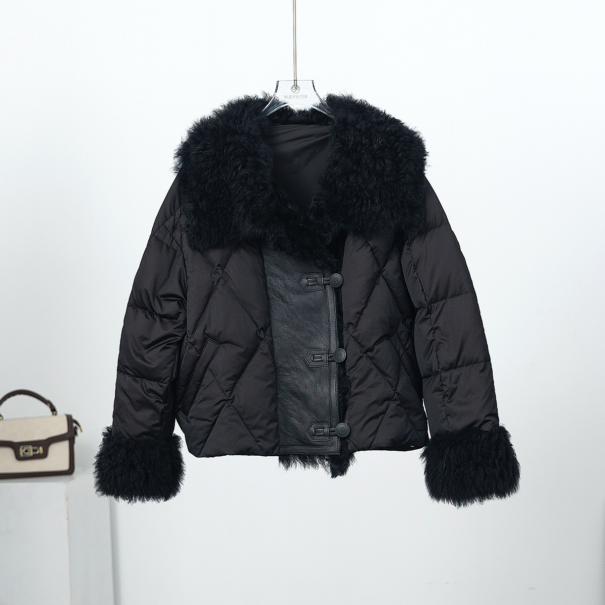 无印心匠Y152 冬季短款鹅绒外套 绵羊皮拼接纯色k1398