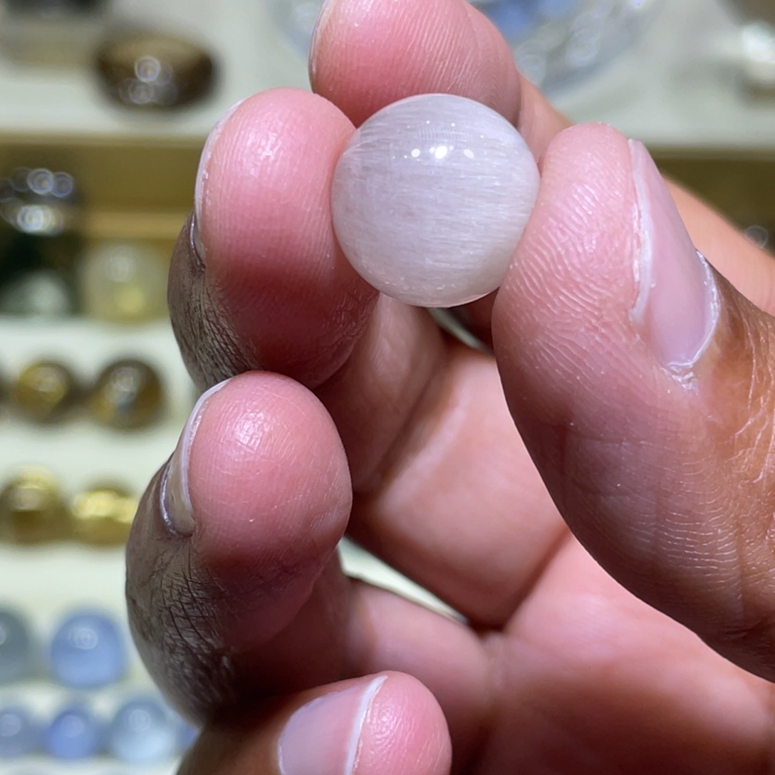 水晶未镶嵌珠宝半成品