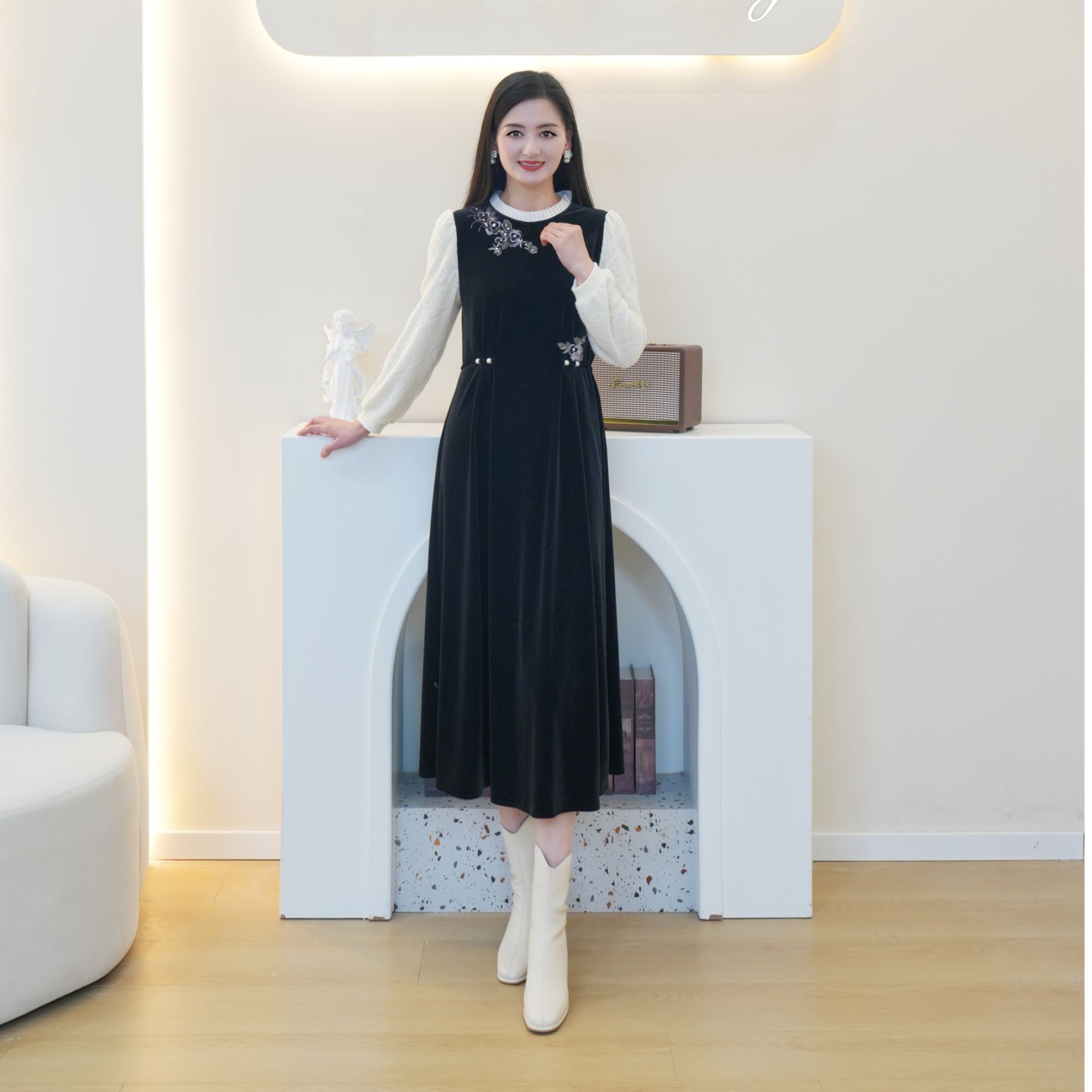 Pink Mary/粉红玛琍手工捏花假两件袖口拼接丝绒连衣裙TMAOW5516