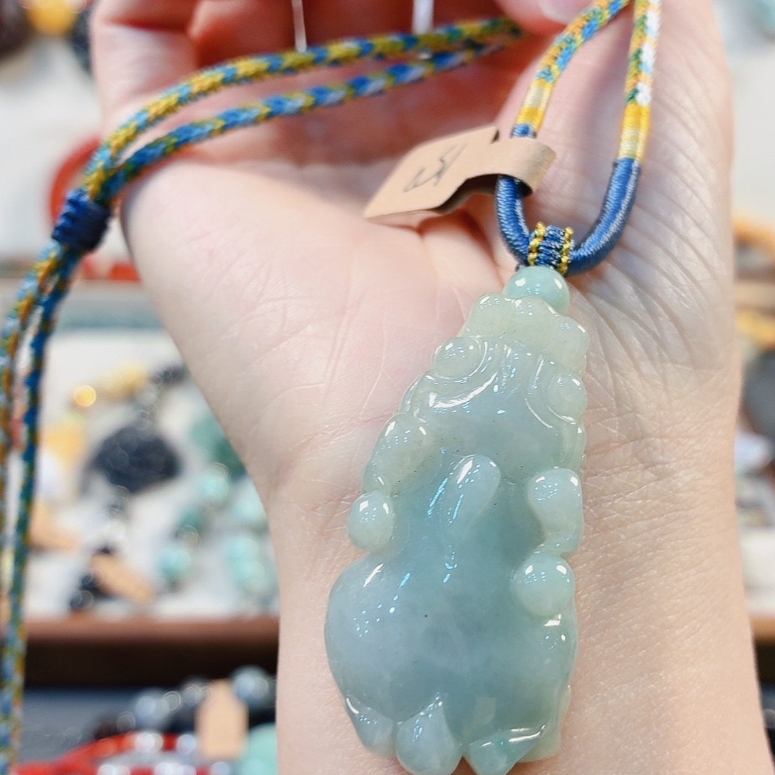 呆****翡翠未镶嵌手链手串