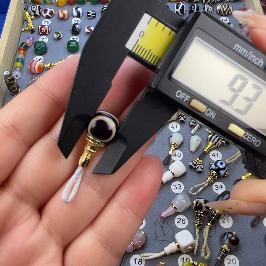 玛瑙/玉髓未镶嵌饰品