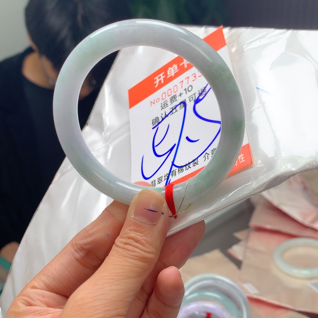 翡翠未镶嵌手镯yd