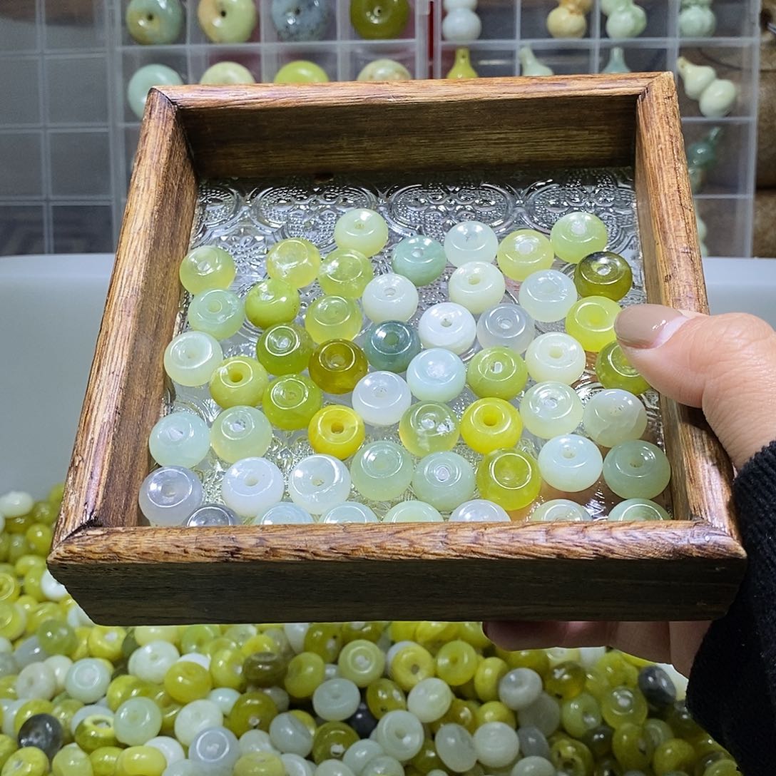 合金蛇纹石玉车挂藏*294