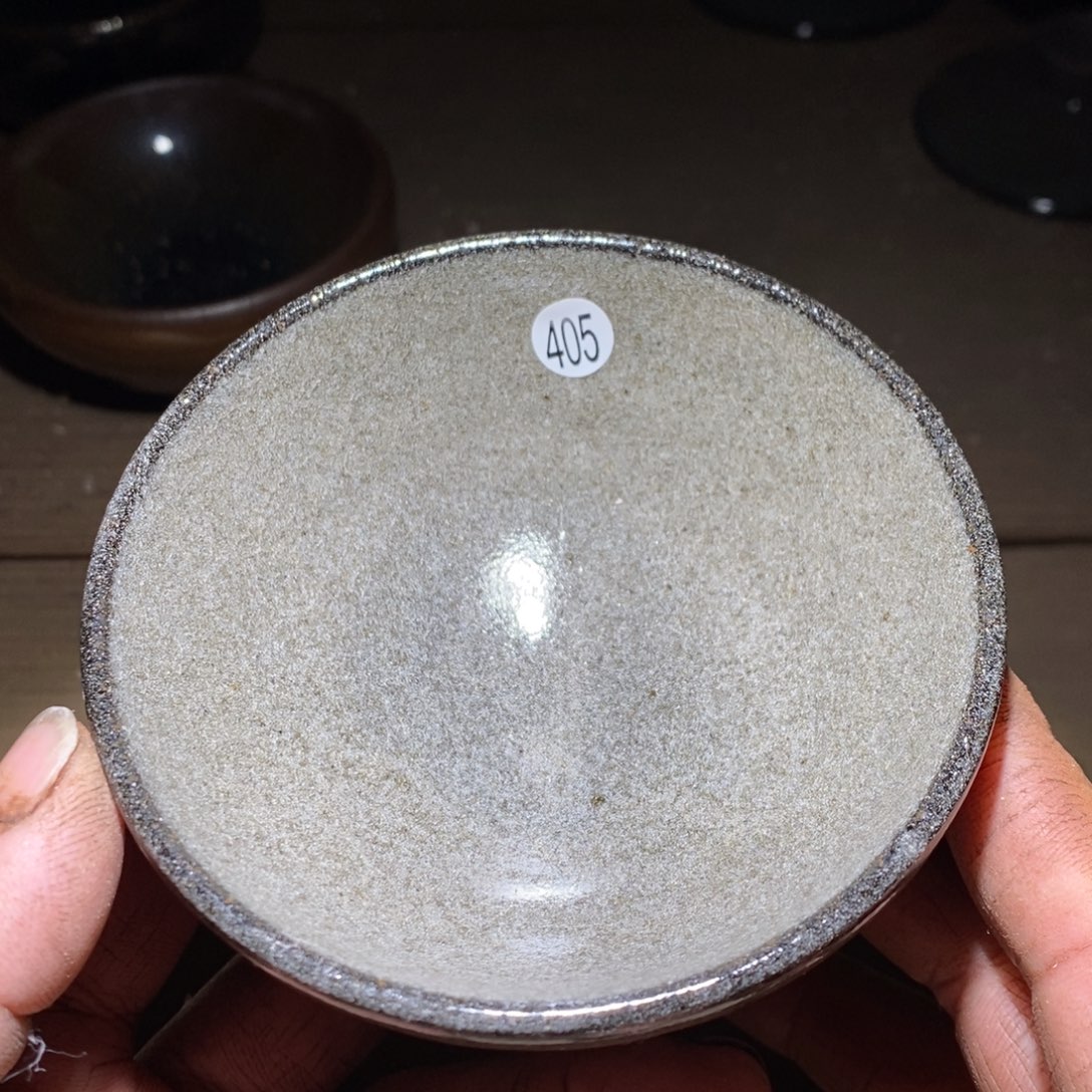 茶盏我在外面吃饭呢你在哪呢亲亲