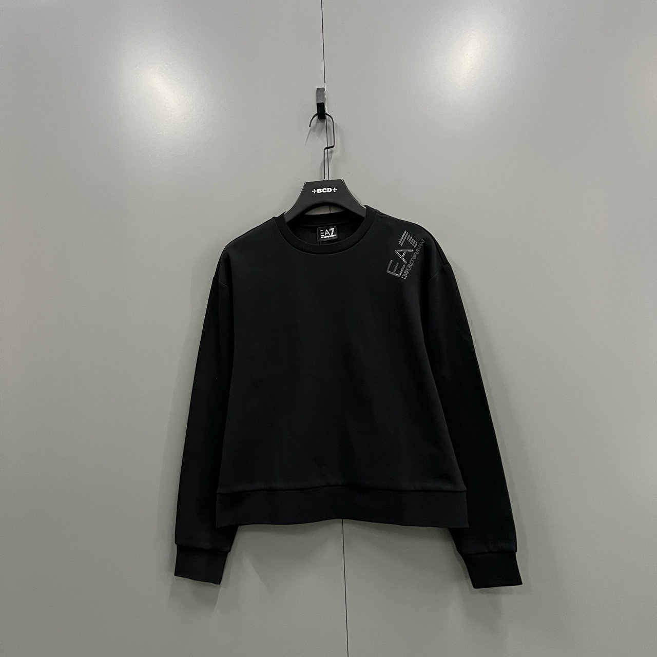 未使用 GIORGIO ARMANI/阿玛尼 tt12 黑色肩膀印花logo卫衣000643