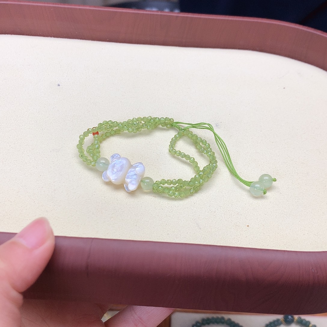 琥珀吊坠(不含链)未镶嵌陈**啦