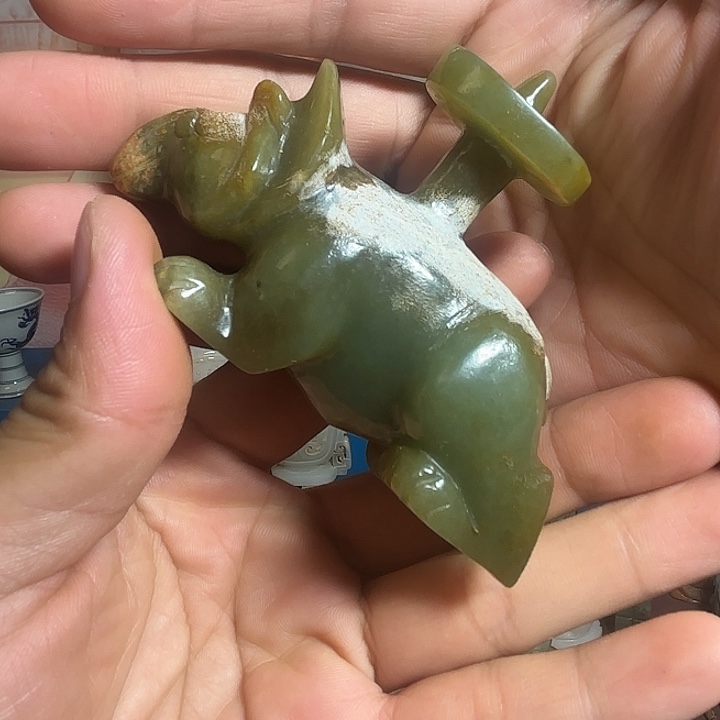 未镶嵌和田玉挂件