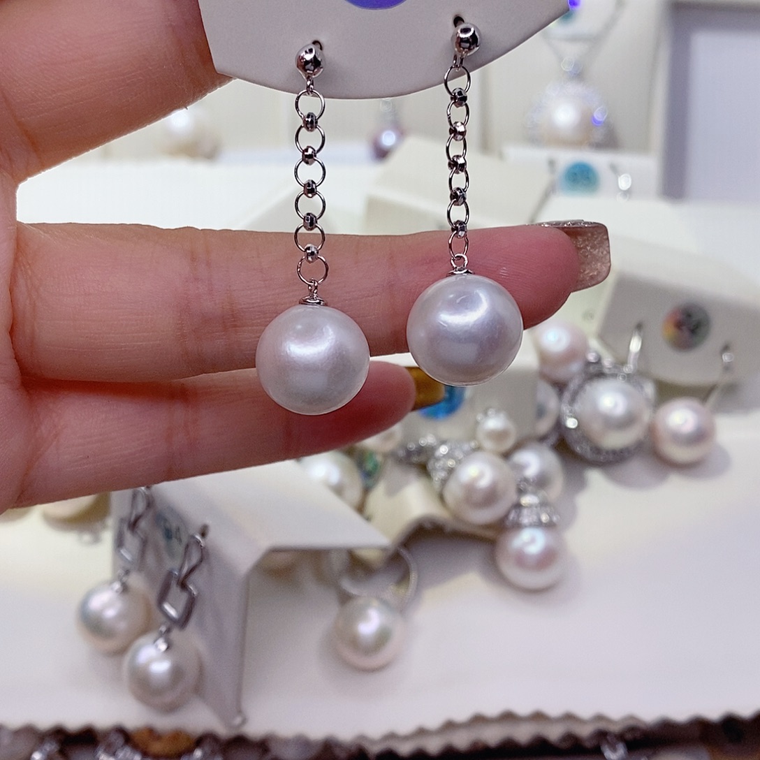 银S925镶嵌耳饰淡水珍珠