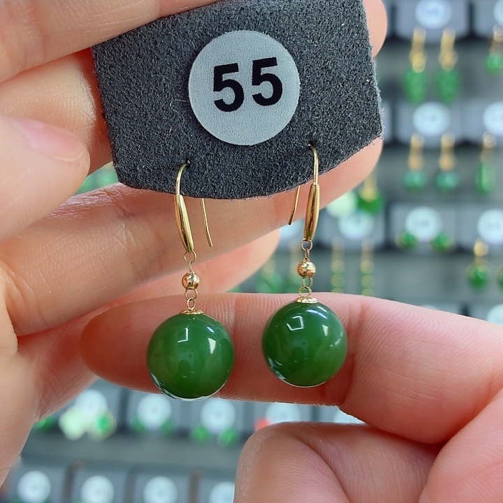 和田玉18K金镶嵌耳饰