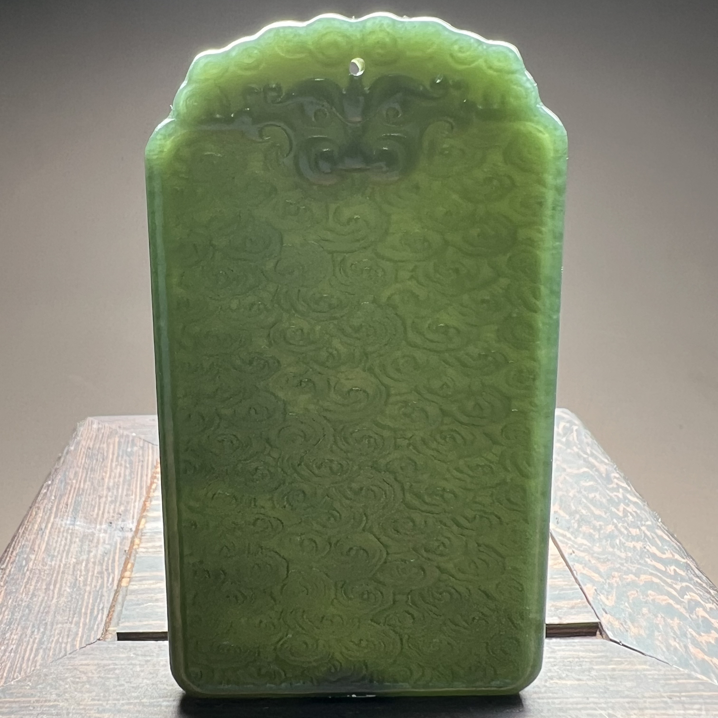 F840珠宝玉石精选和田玉吊坠