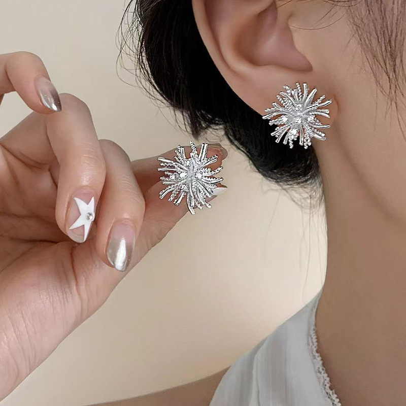 铜合金耳饰 925银针烟花耳钉女高级气质小众耳环2026新款爆款大气