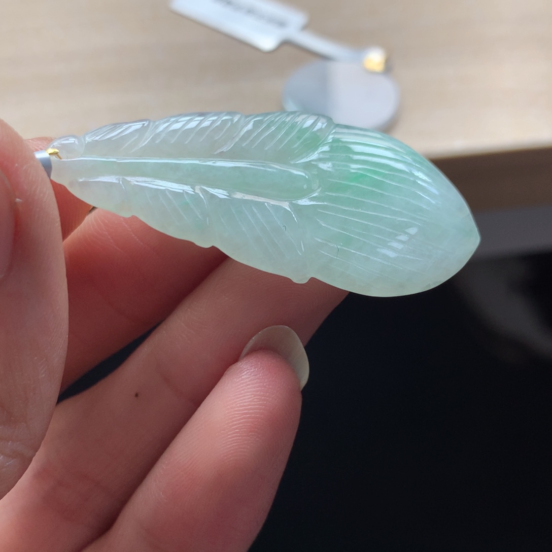 颈饰未镶嵌翡翠吊坠