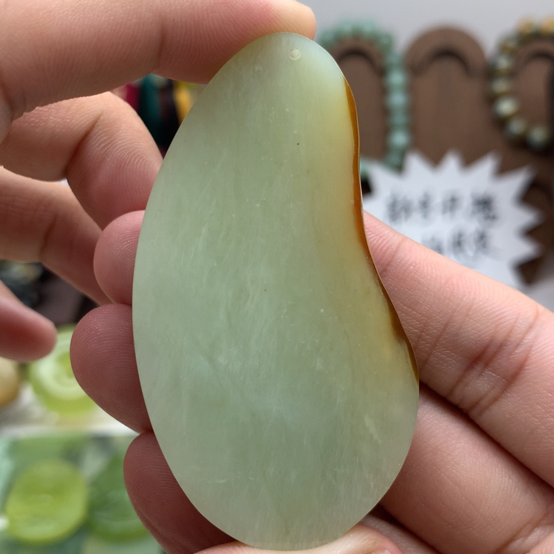 岫玉未镶嵌吊坠(不含链)