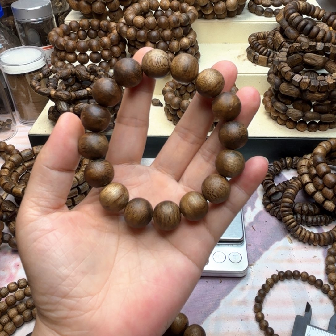 沉香手串风*A1.4单圈多样性发一条