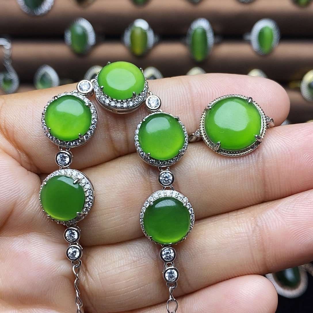 吊坠(不含链)银S925镶嵌和田玉（碧玉）套装