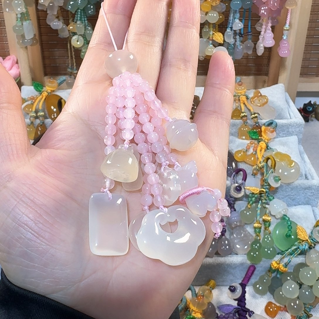 玛瑙/玉髓天然玉髓玛瑙挂件未镶嵌