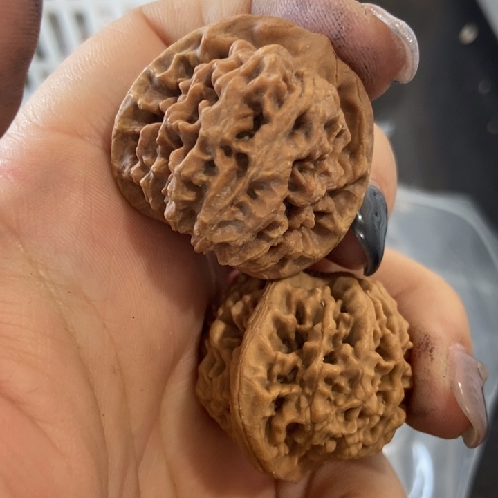 吊坠文玩核桃秦闷瑕疵