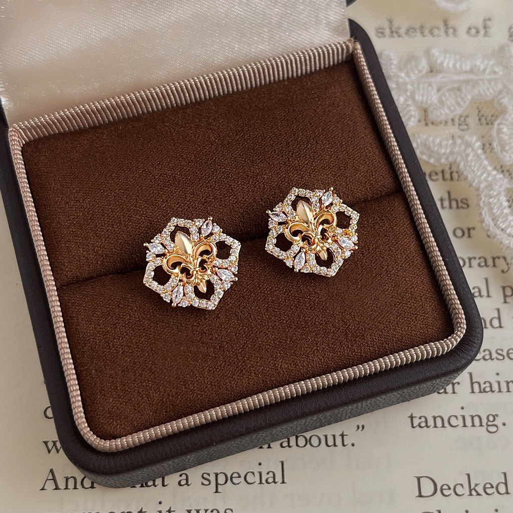 KS 国潮【鸢尾花】设计师款耳钉~3577