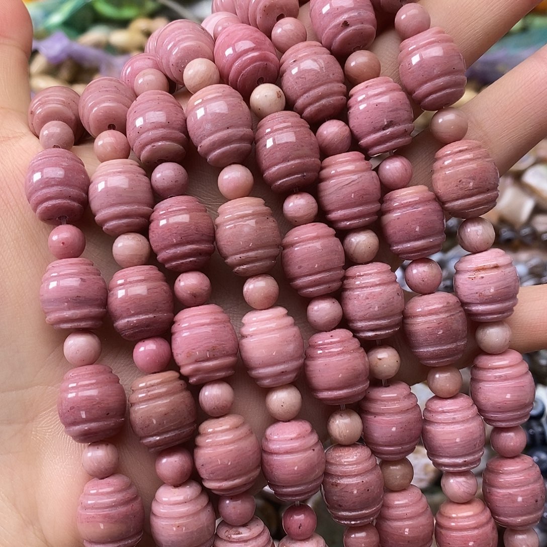 玛瑙/玉髓未镶嵌珠宝半成品红木纹桶珠一条