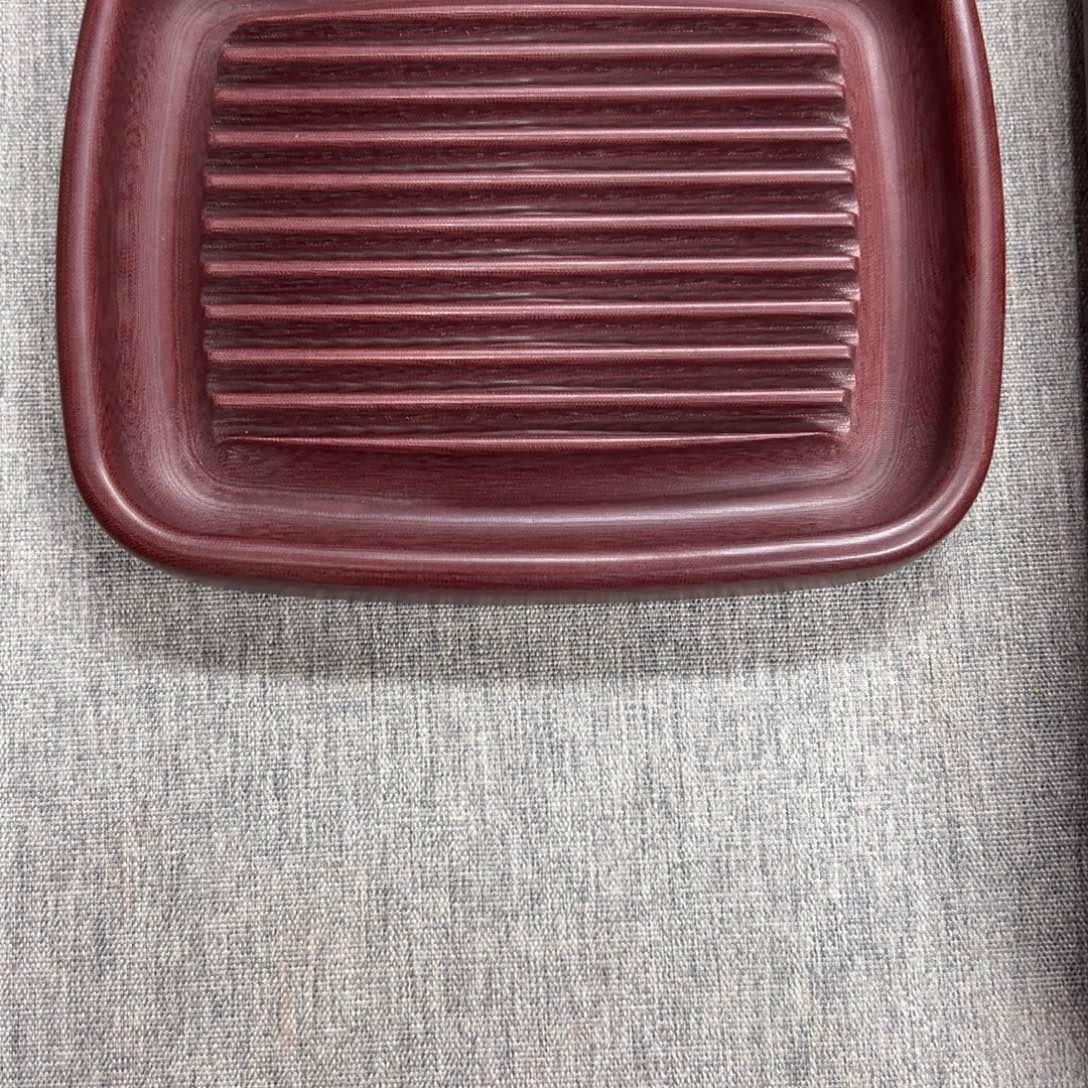 m***i红料小方形18*15*2