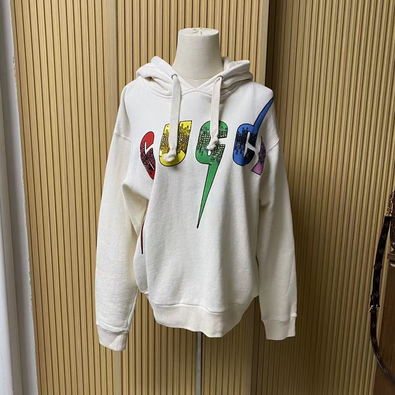 95新 GUCCI/古驰 xxs码/白色百搭时尚彩标卫衣/00270012