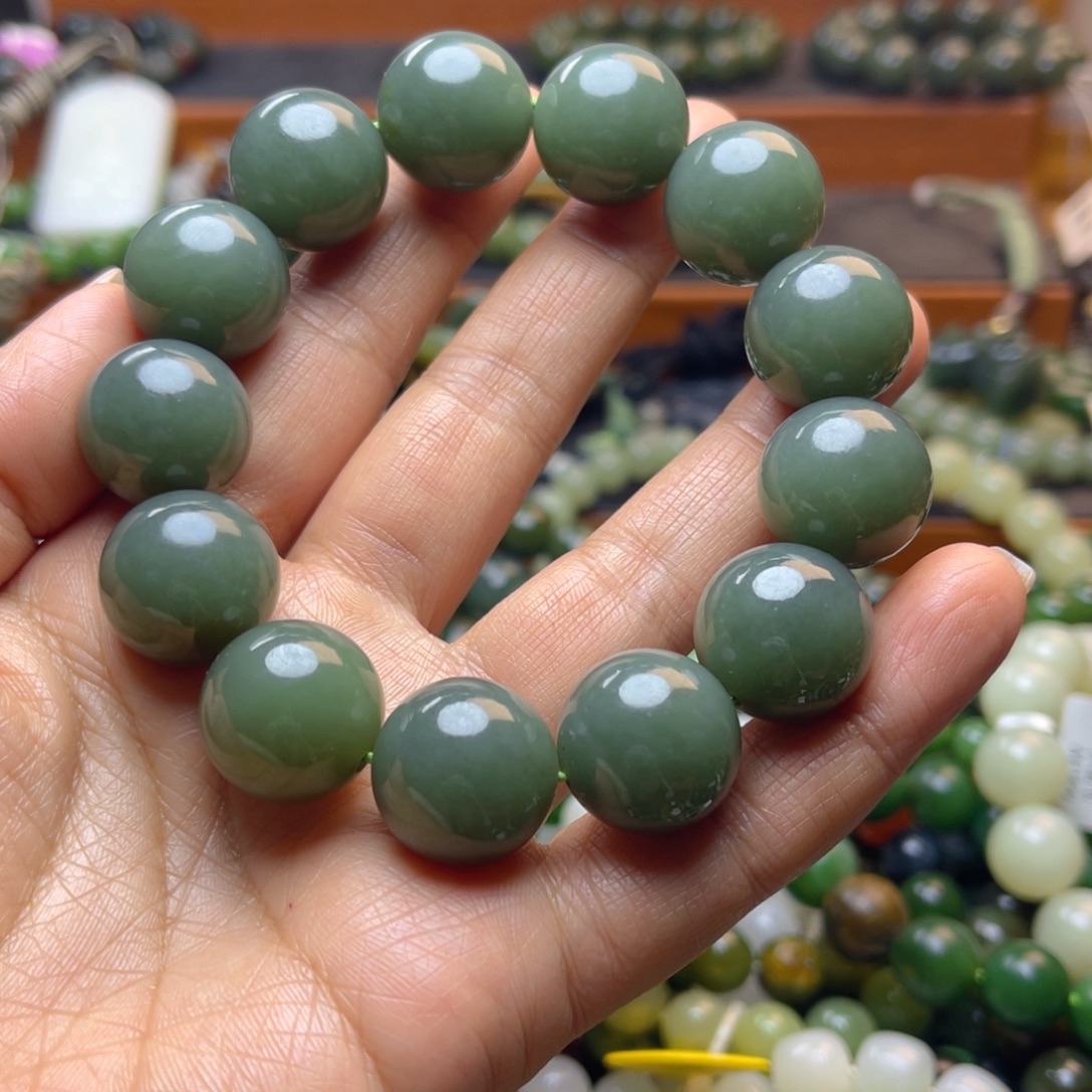 和田玉未镶嵌手链