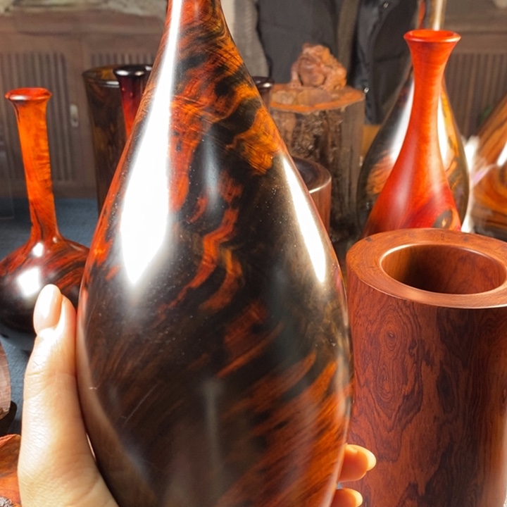 .***②交趾黄檀（大红酸枝）