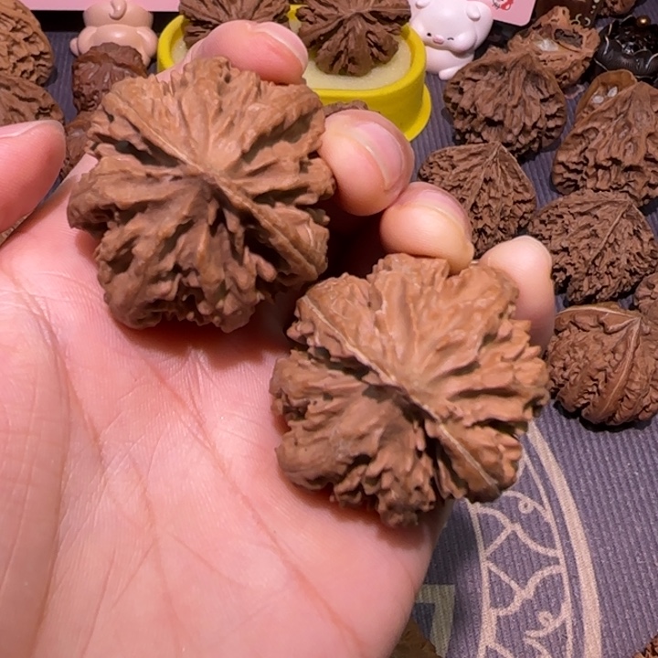 忘***有把件文玩核桃秦岭文玩核桃5