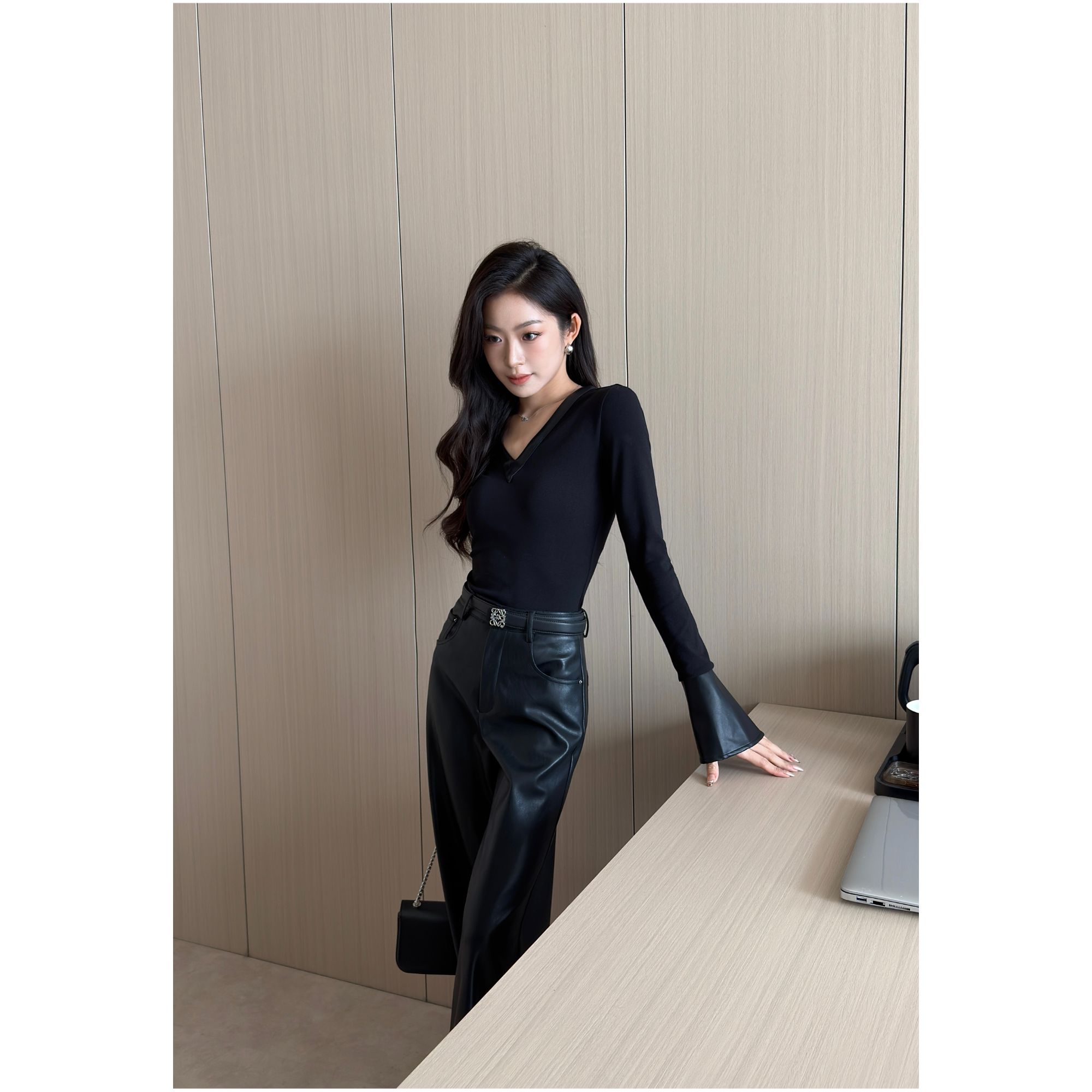 MEINA【滨海微风】法式气质时尚高级设计感修身百搭拼接V领毛针织衫