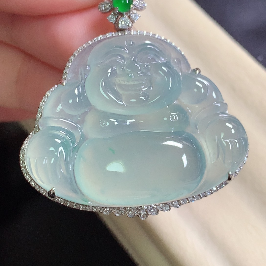 逆***、翡翠18K金镶嵌颈饰佛公