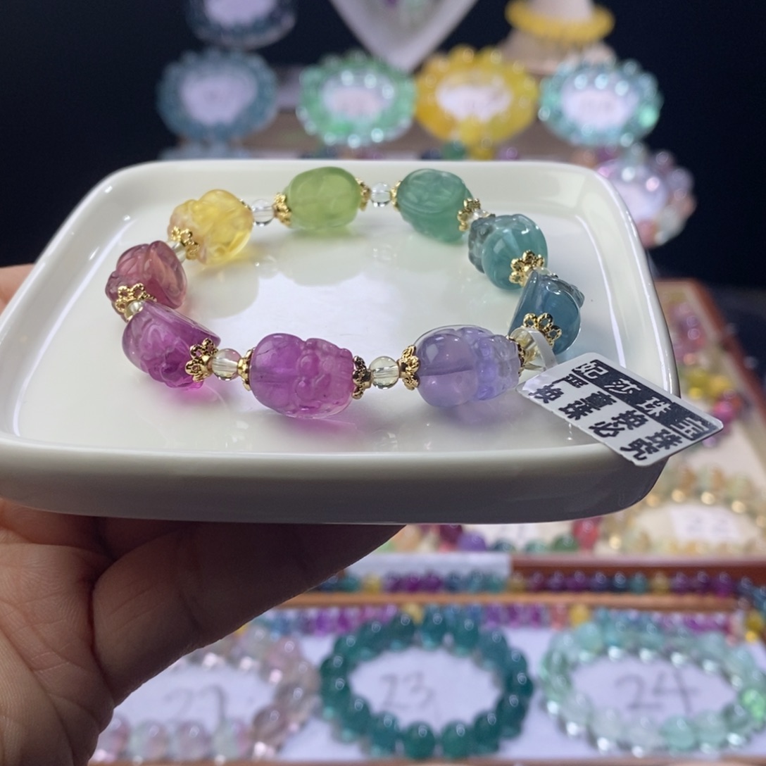 手链未镶嵌萤石艳丽彩虹貔貅