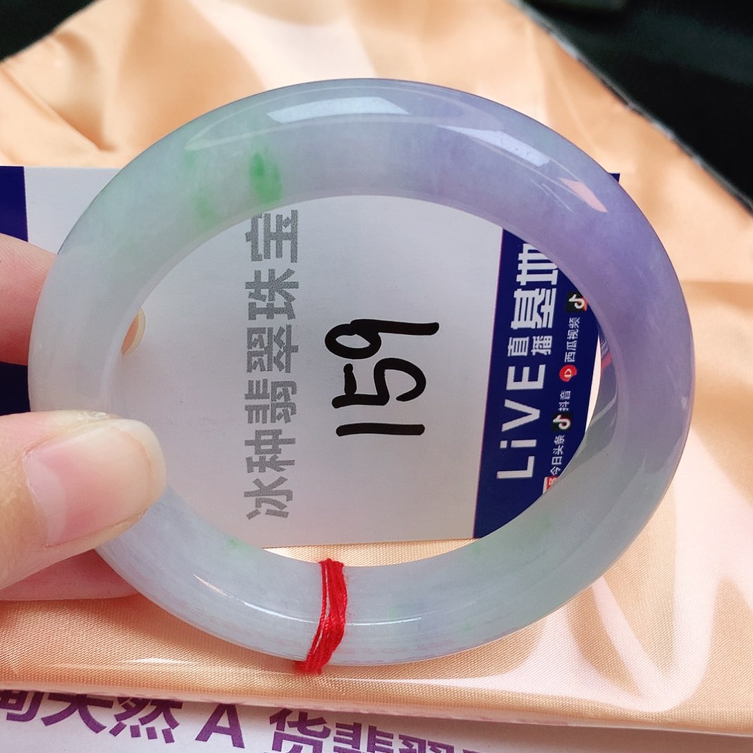 翡翠手镯未镶嵌缅甸天然A货翡翠手镯