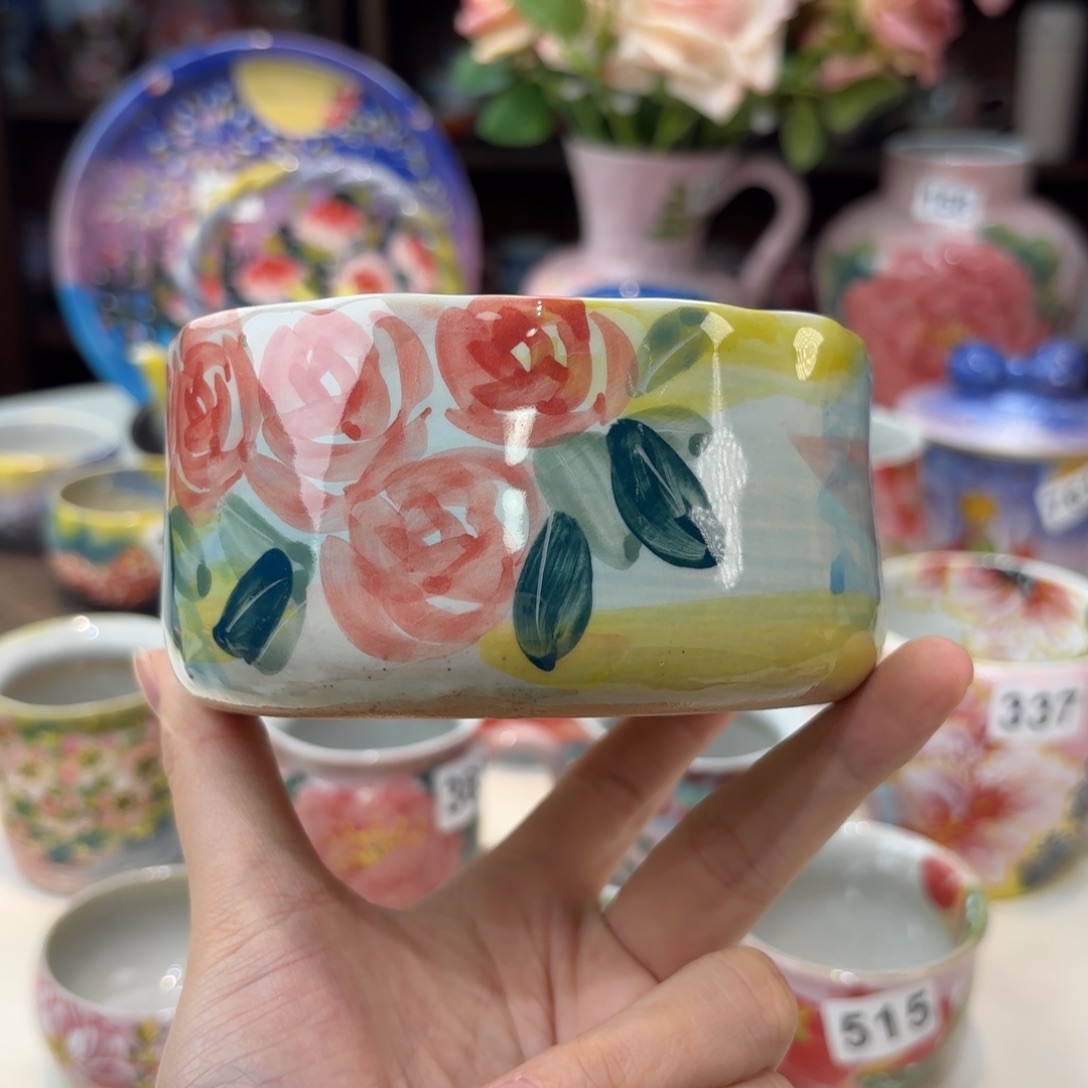 瓷片兔兔的小可爱太