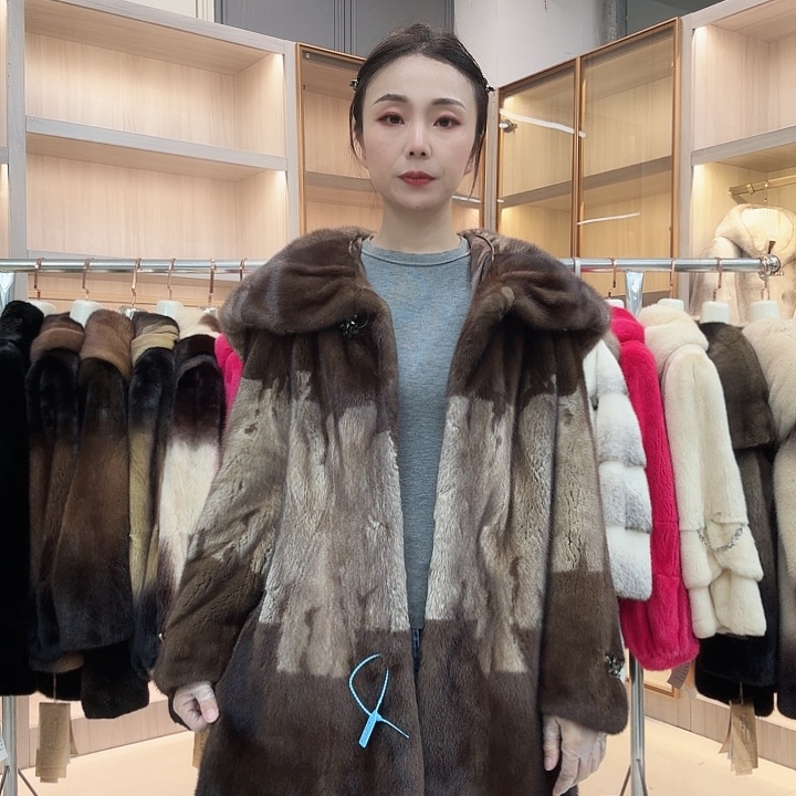 中长款大披肩领0643