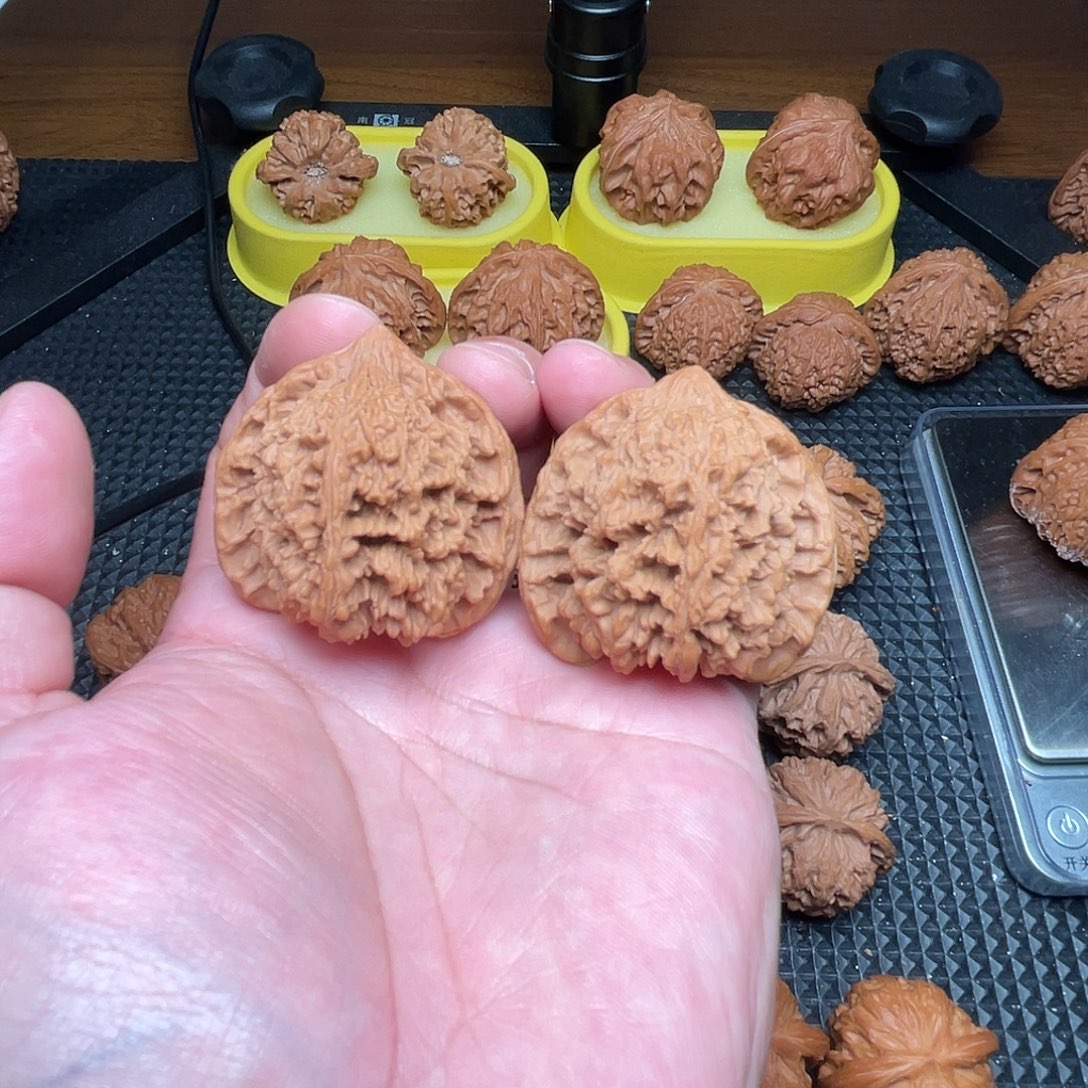 文玩核桃吊坠满天星