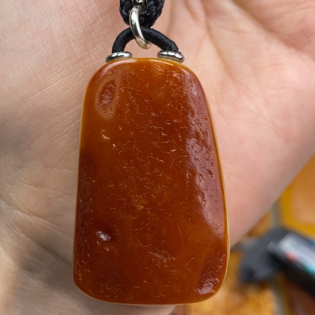 琥珀吊坠(赠链)未镶嵌