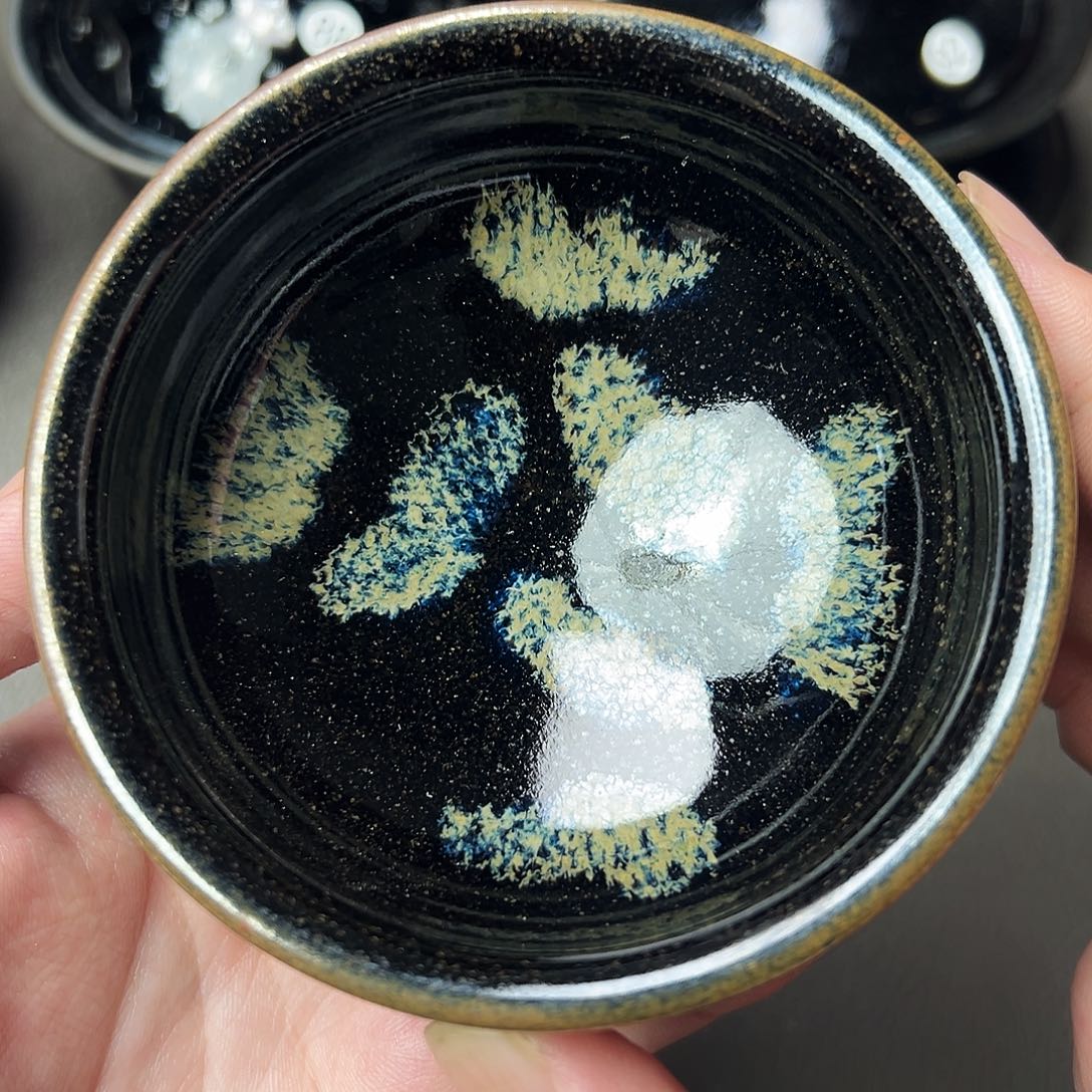 茶盏这个时候才会明白为什么有时候