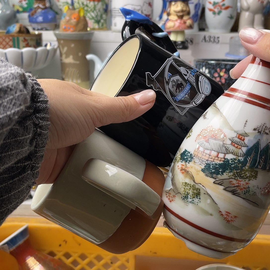 瓷片静***～哈哈哈我真的不喜欢