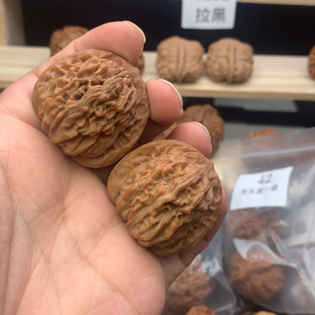 文玩核桃把件39尺全品无修四座楼