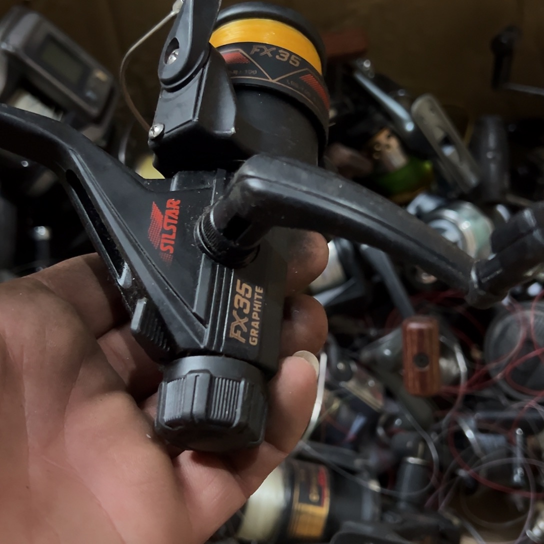 杨***生闪购23号链接渔轮一只