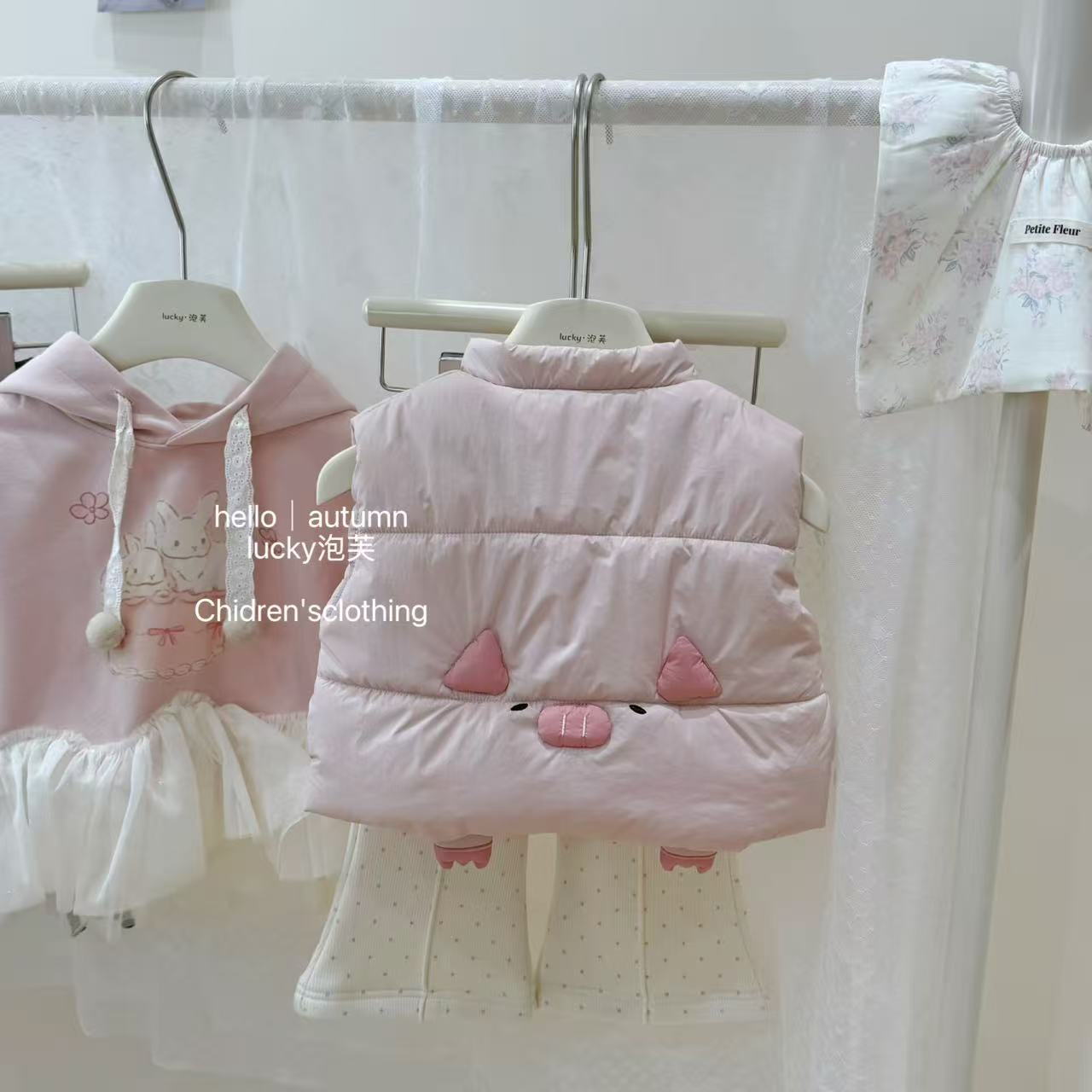 【lucky泡芙】敲可爱！女童造型马甲秋冬洋气女宝宝波点裤两件套装潮