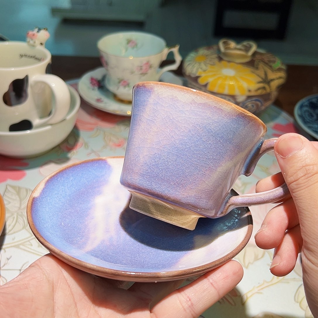 咖啡杯和茶杯是很配噢