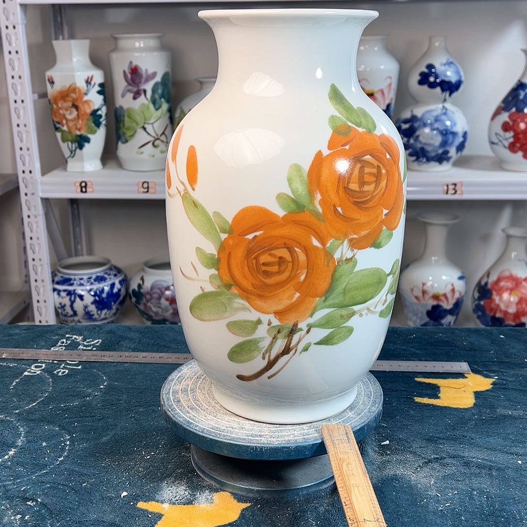 摆件景德镇陶瓷大冬梅鬼