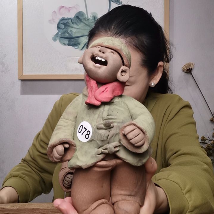粗砂羲娲娃系列作品陶艺站男娃
