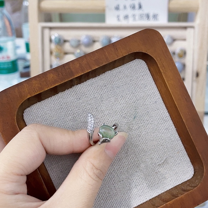 翡翠未镶嵌颈饰天然翡翠Ａ货