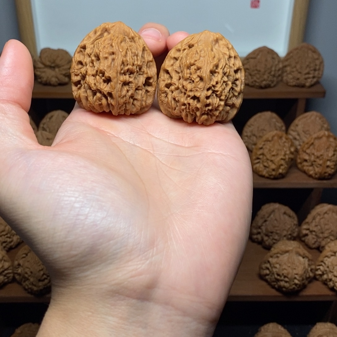 核桃南疆石40尺全品高炮三角