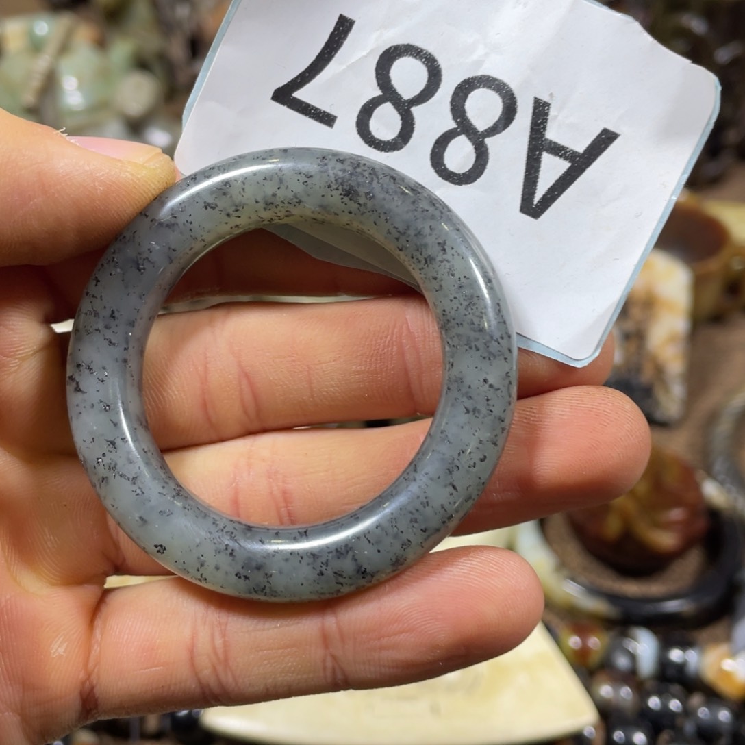 和田玉吊坠(不含链)未镶嵌